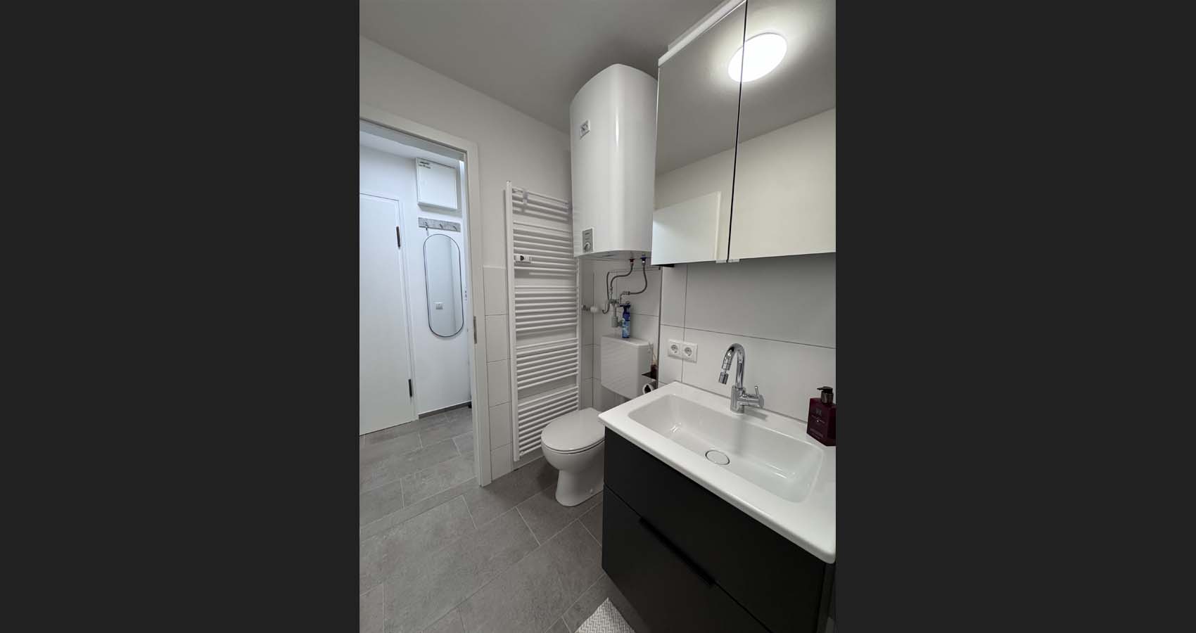 Bad im InnStyle Apartment Rosenheim